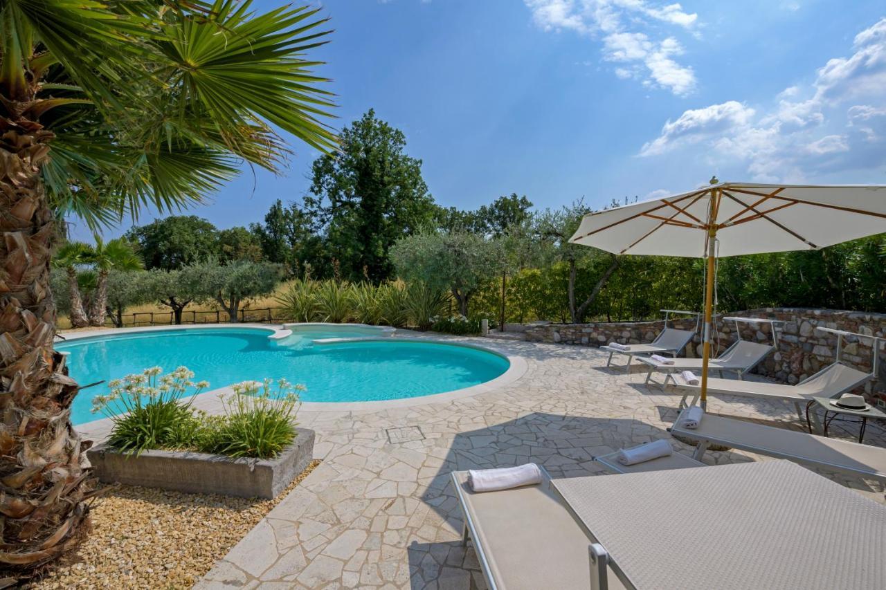 Villa Mario Resort Сало Екстер'єр фото