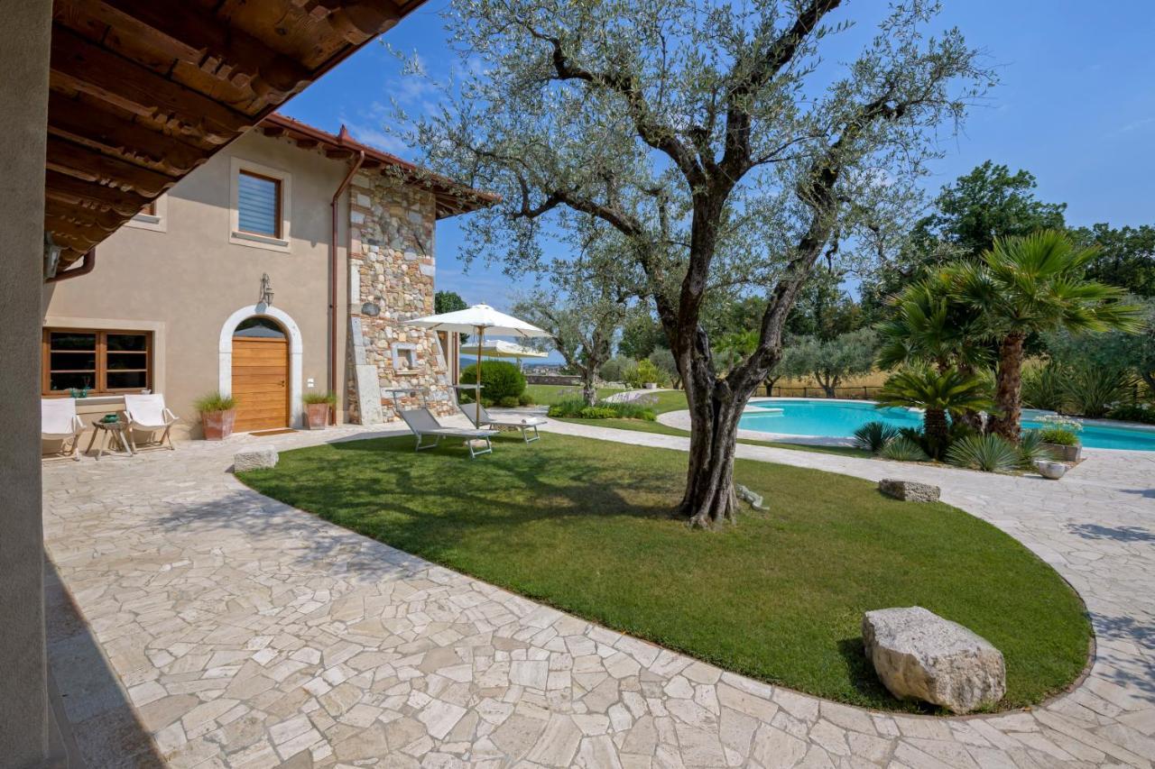 Villa Mario Resort Сало Екстер'єр фото