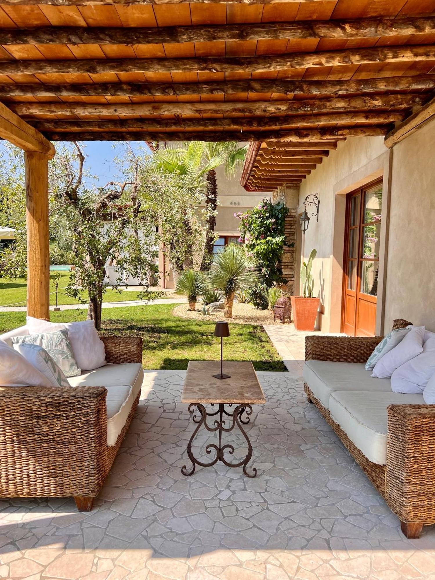 Villa Mario Resort Сало Екстер'єр фото