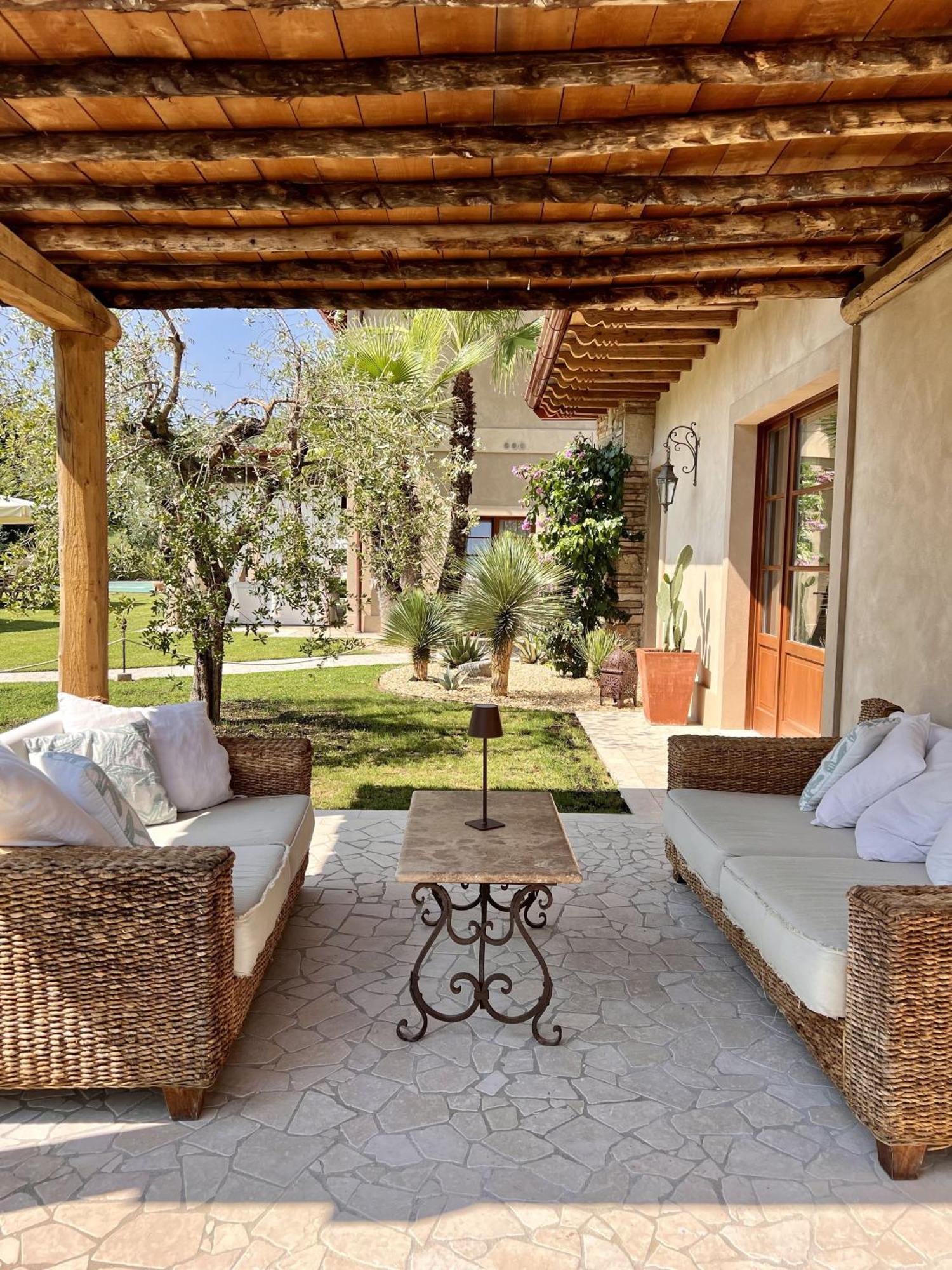 Villa Mario Resort Сало Екстер'єр фото