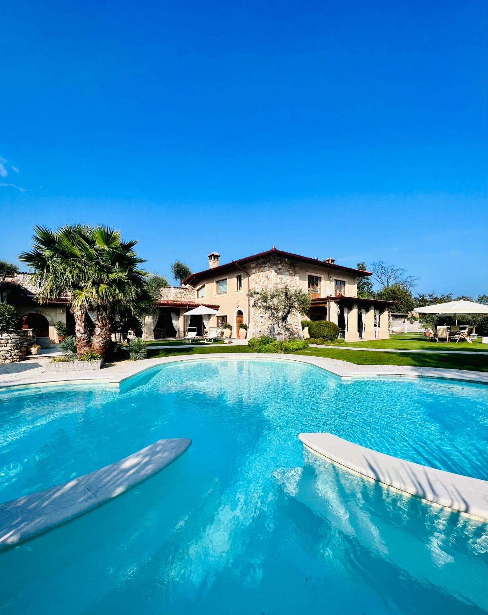 Villa Mario Resort Сало Екстер'єр фото